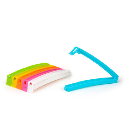 Tosaa 18 Pcs - 3 Different Size Plastic Food Snack Bag Pouch Clip Sealer