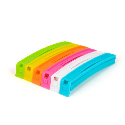 Tosaa 18 Pcs - 3 Different Size Plastic Food Snack Bag Pouch Clip Sealer